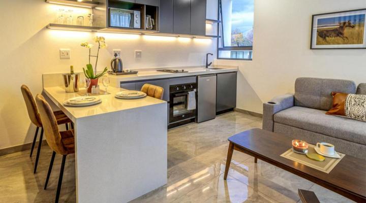 Kravit Premier Suites