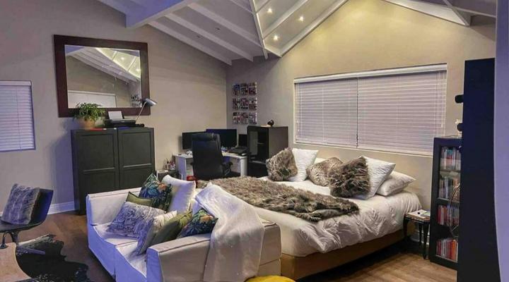 Super Spacious Studio - Loadshedding Proof