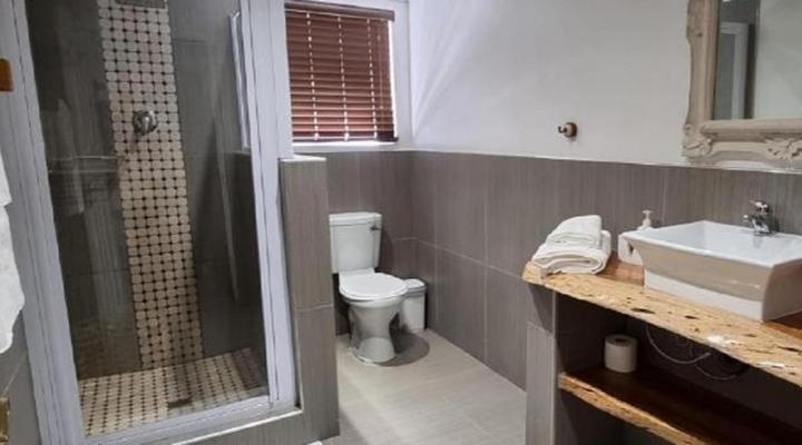 DullVino House Dullstroom