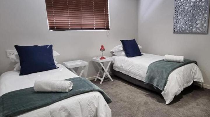 DullVino House Dullstroom