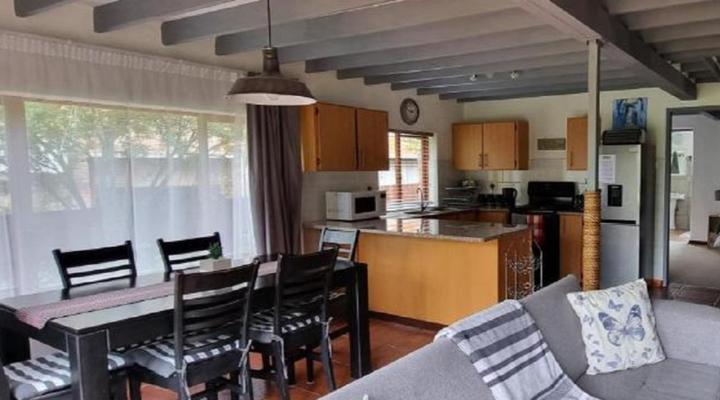 DullVino House Dullstroom