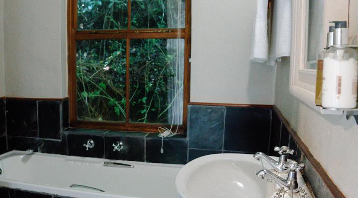 Pleasant Places By Sanaandi