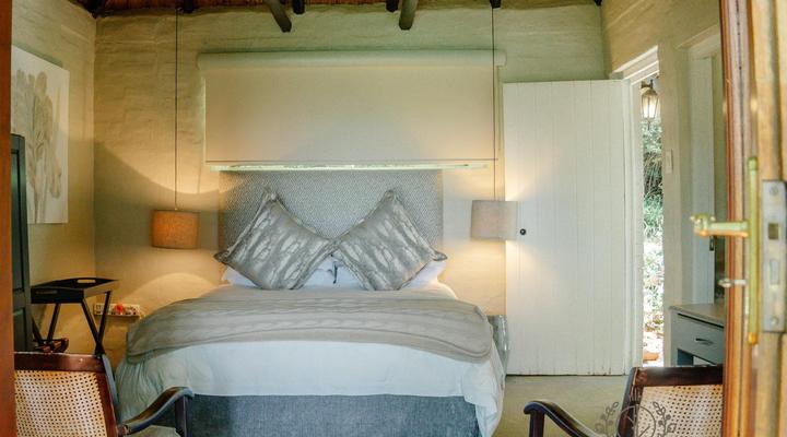 Pleasant Places By Sanaandi