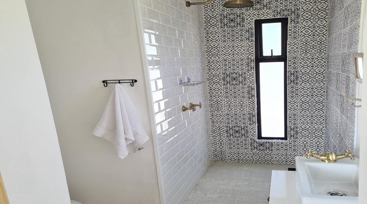 Buff and Fellow Eco Cabins