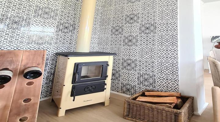 Buff and Fellow Eco Cabins