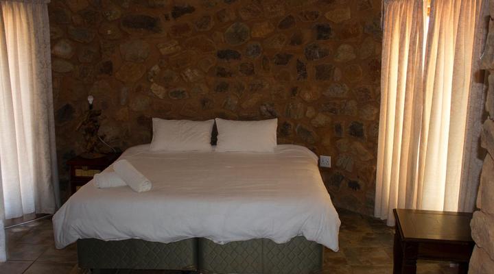 Thabaledi Game Lodge