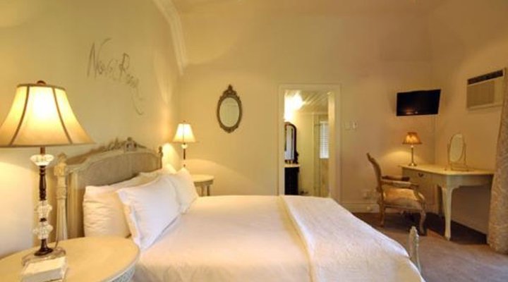 Albarosa Guest House