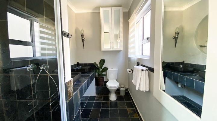 ON THE ESTUARY KNYSNA