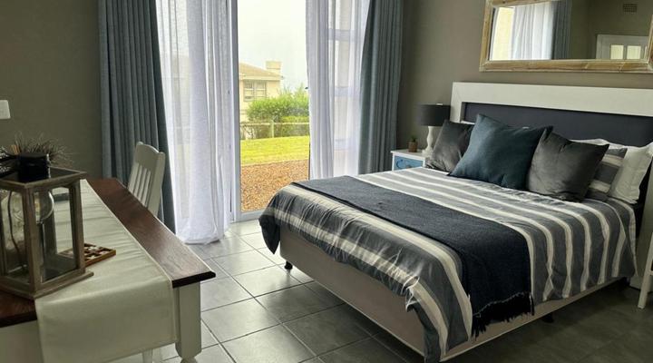 Pinnacle Point Units