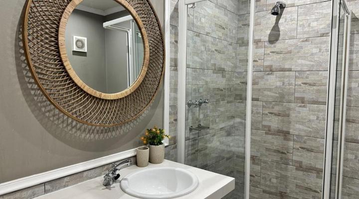 Pinnacle Point Units