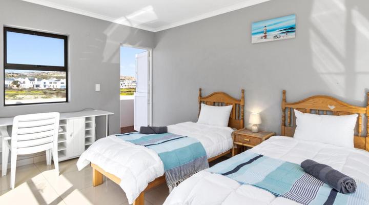 Weaver Manor On Calypso