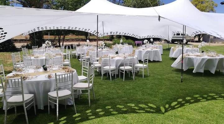 Dellville Country House & Cottages