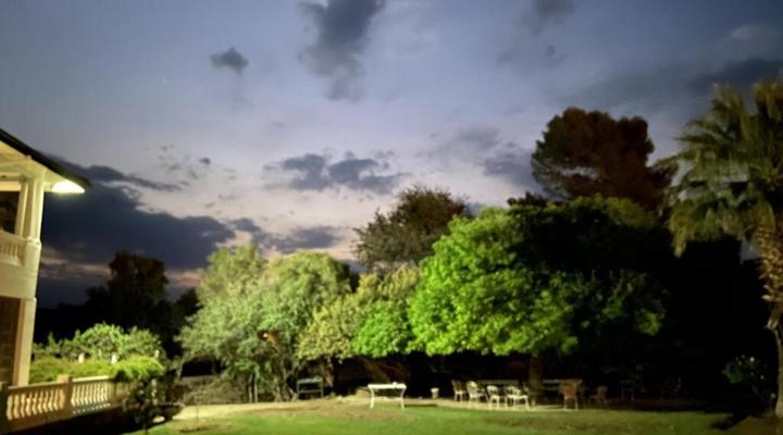 Dellville Country House & Cottages