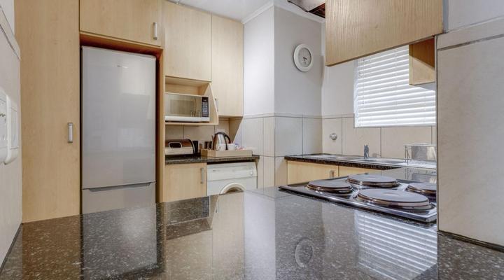 RAD STAYS - 60 Westpoint 89 Grayston