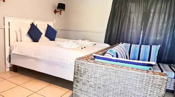 ON THE ESTUARY KNYSNA