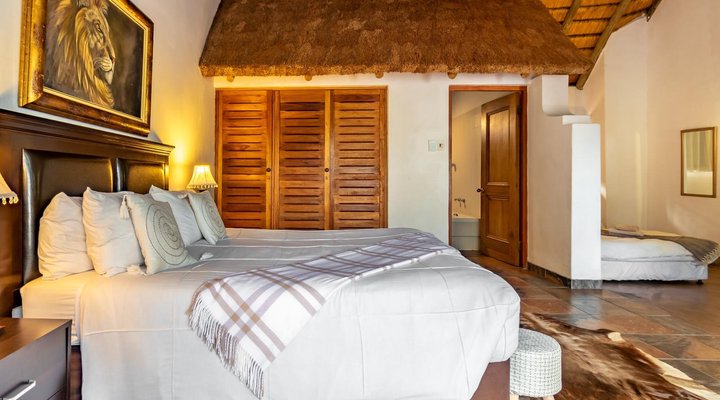 Hamilton Parks Country Lodge