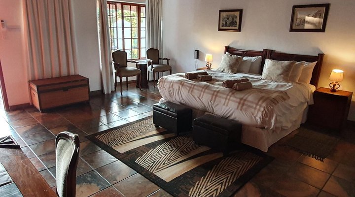 Hamilton Parks Country Lodge