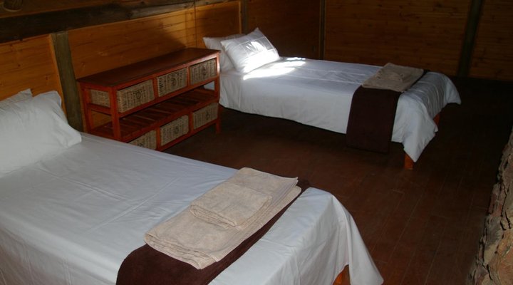 Fish Eagle Log Cabin