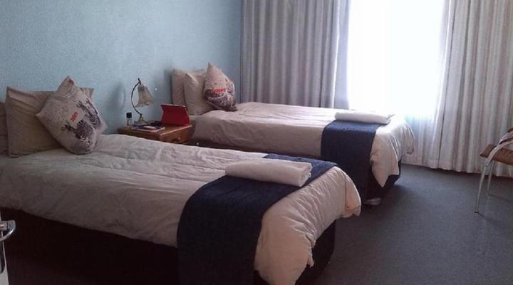 24 Onvrey Guest House