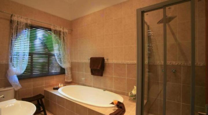 Summer Garden Guest House (The Palms)