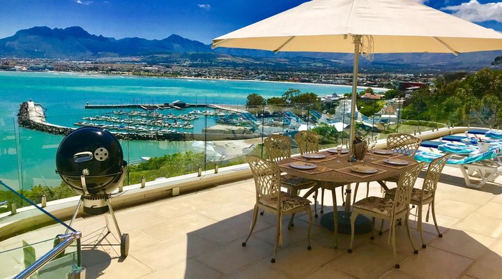 Ocean View Holiday Apartments