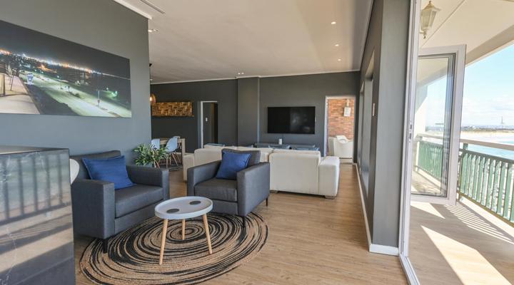 No 3 11th Avenue Summerstrand House