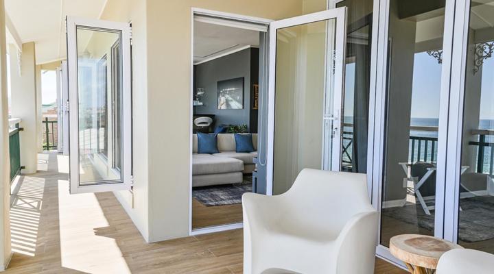 No 3 11th Avenue Summerstrand House