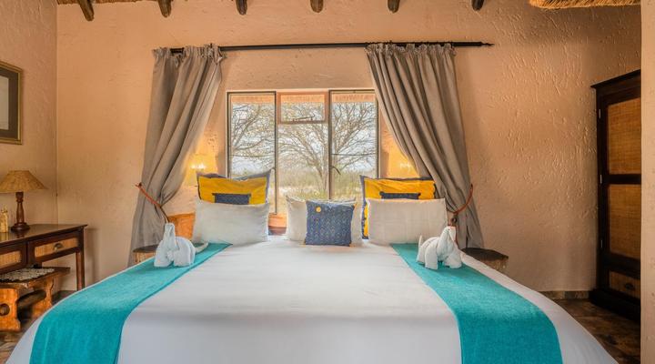 Grassland Safari Lodge
