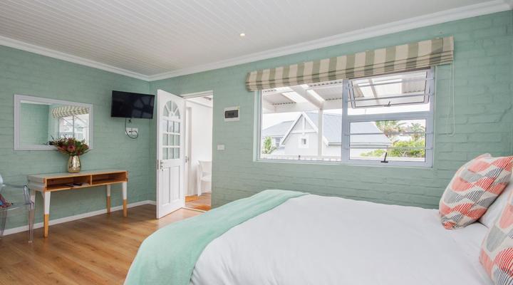 Cape St Francis Collection