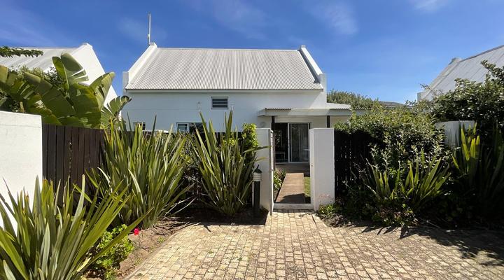 Cape St Francis Collection