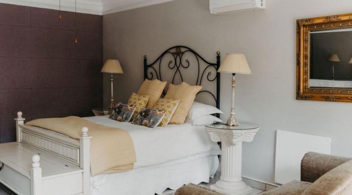 Arcadia Guesthouse & Restaurant