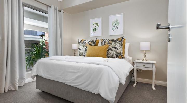 UniqueStay Century City Apartment