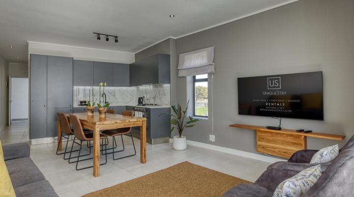 UniqueStay Paardevlei Square 2 Bedroom Apartment