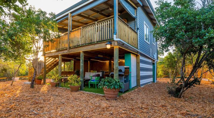 Treedom Villas and Vardos