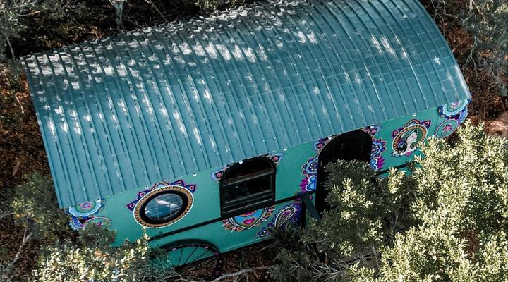 Treedom Villas and Vardos