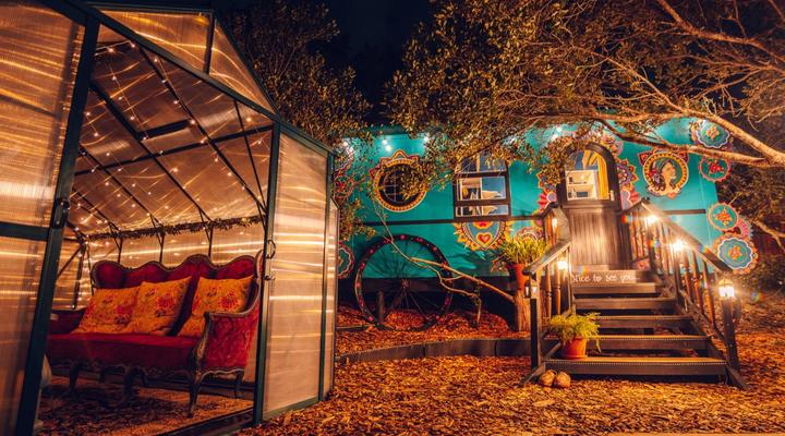 Treedom Villas and Vardos