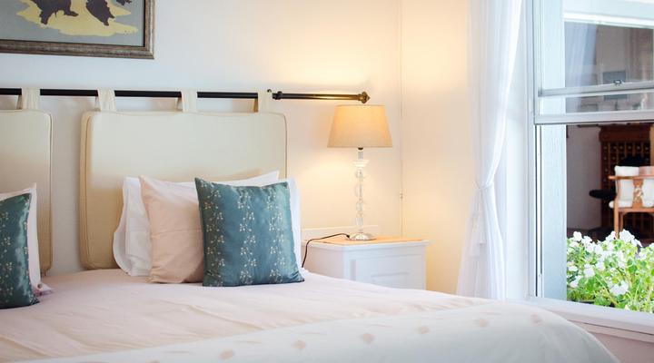 Paradiso Guesthouse and Self-catering Cottage