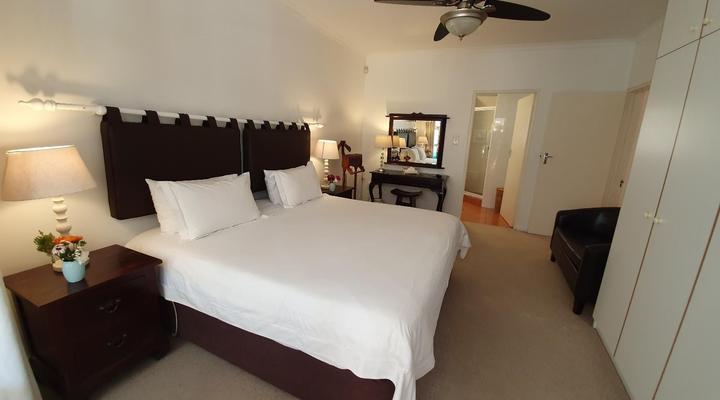 Paradiso Guesthouse and Self-catering Cottage