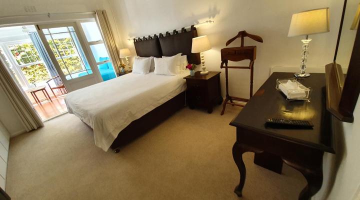 Paradiso Guesthouse and Self-catering Cottage