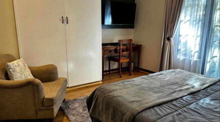 Botanica Guest House