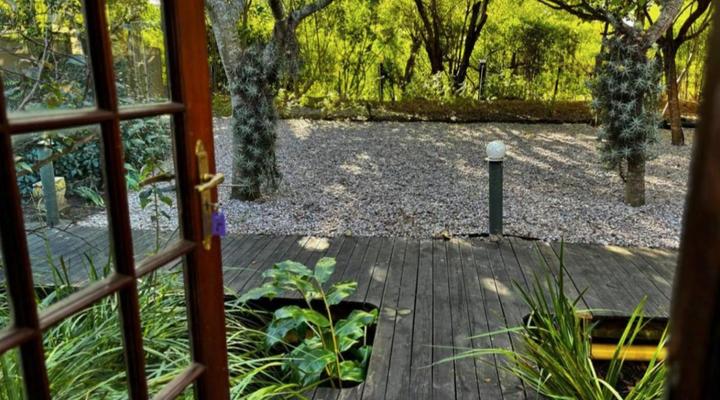 Botanica Guest House