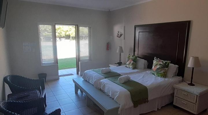 Jolly Jenny @ The Dunes