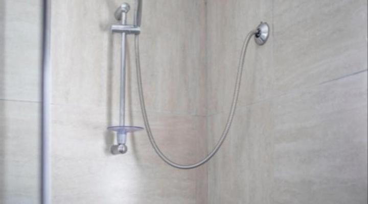 The Lenox Guesthouse