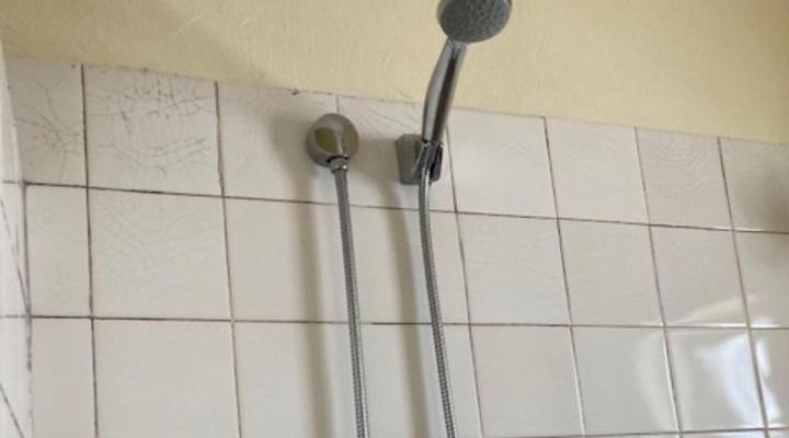 The Lenox Guesthouse