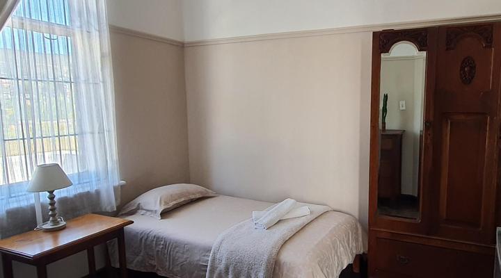 The Lenox Guesthouse