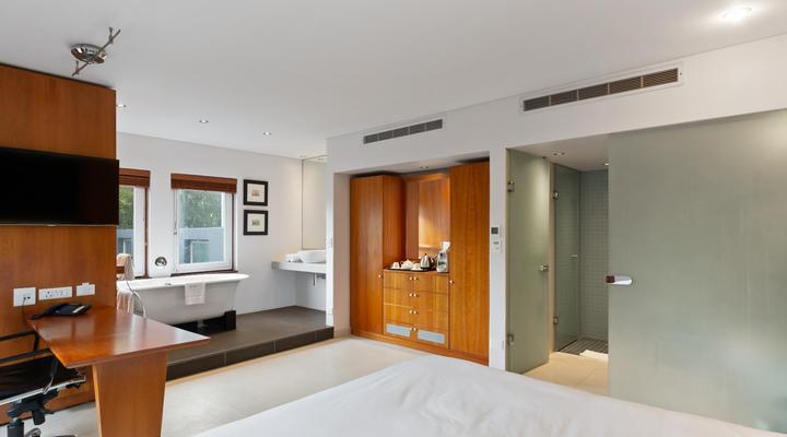 NEIGHBOURGOOD EAST CITY