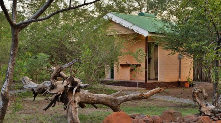 Muchenje Cottages