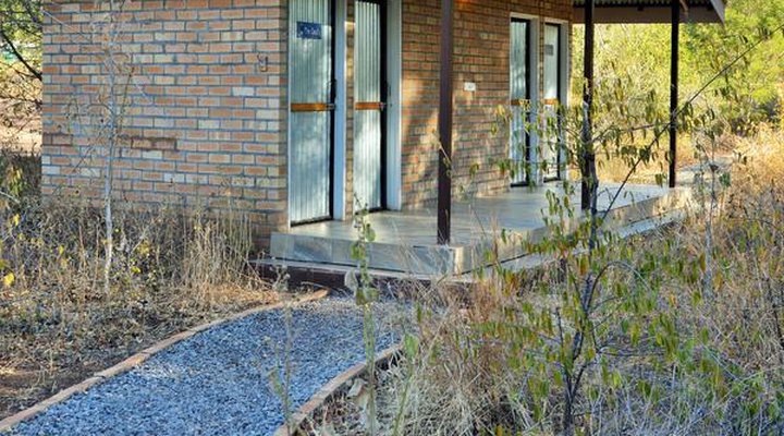 Muchenje Cottages