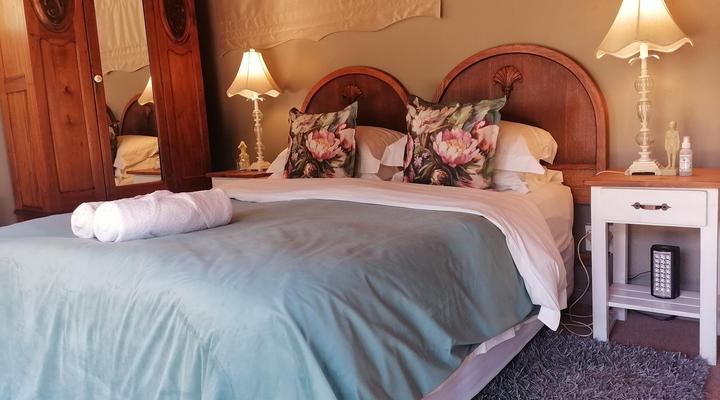 Hawklee Country House