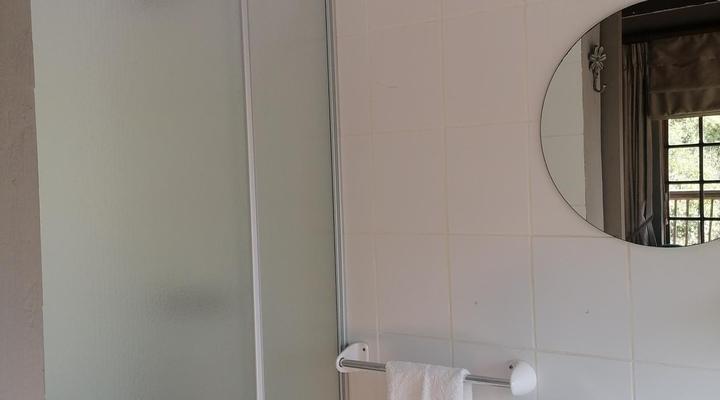 Hawklee Country House